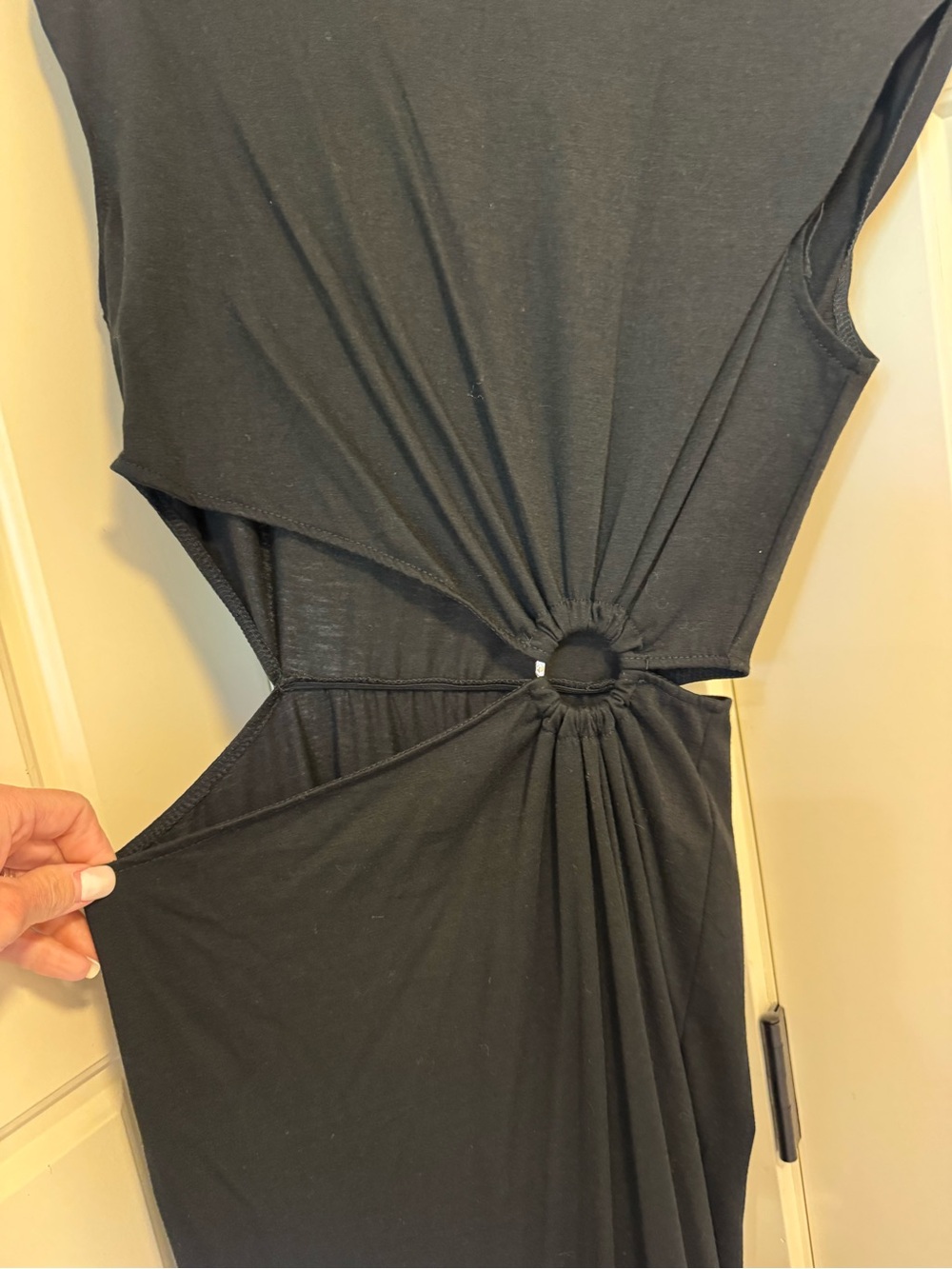 SHEIN Black Women’s Cutout Ring Detail Dress